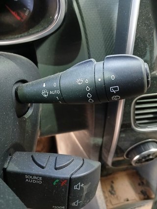 MANDO MULTIFUNCION Renault Clio IV (2012->)