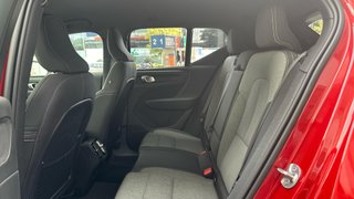VOLVO XC40 2.0 B3 PLUS DARK AUTO 5P