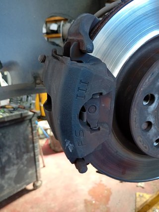 PINZA DE FRENO DELANTERA IZQUIERDA Seat Leon (1P1)(05.2005->)