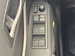 TOYOTA Toyota C-HR C-HR 125H Active