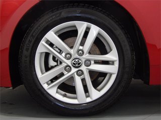 TOYOTA Corolla 1.8 125H ACTIVE TECH E-CVT