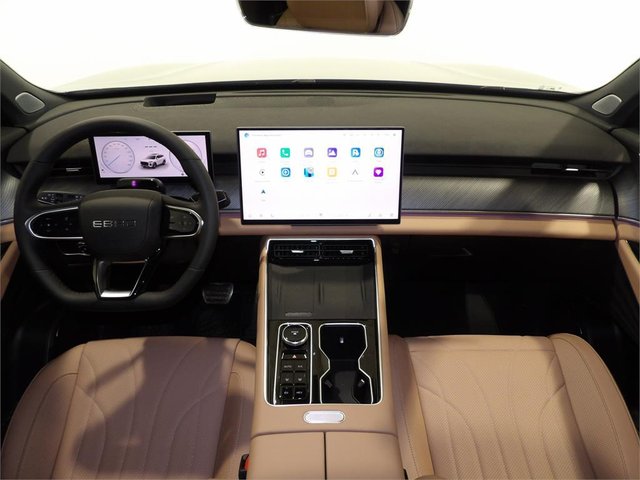 EBRO S900 PHEV 1.5 TGDI 3DHT 4X4 Luxury