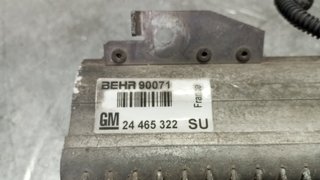 CONDENSADOR / RADIADOR  AIRE ACONDICIONADO OPEL ZAFIRA A 24465322 1754346