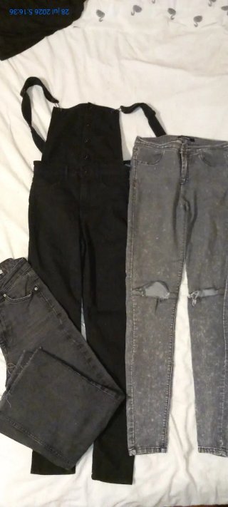Lote 3 Pantalones Vaqueros+ cinturon Talla 32/34