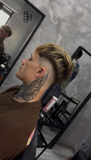 Cortes de cabello a domicilio | Barbero profes