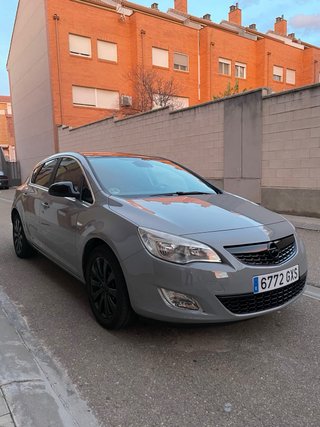 Opel Astra 2010