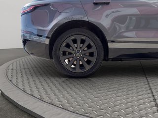 Land-Rover Range Rover Velar 2.0 D240 177kW R-Dynamic 4WD Auto