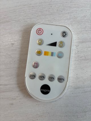 Lámpara LED con altavoz Bluetooth