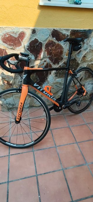 Bicicleta de carretera carbono Vittoria