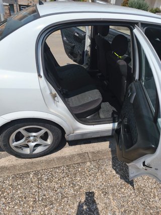 Opel Astra 2000