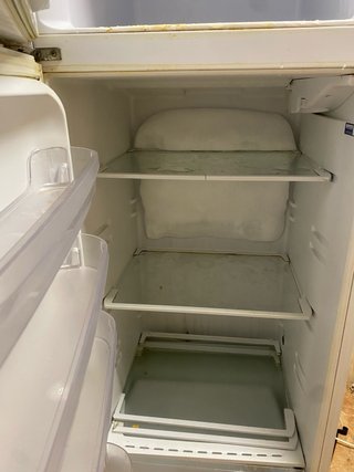 Nevera Indesit blanca