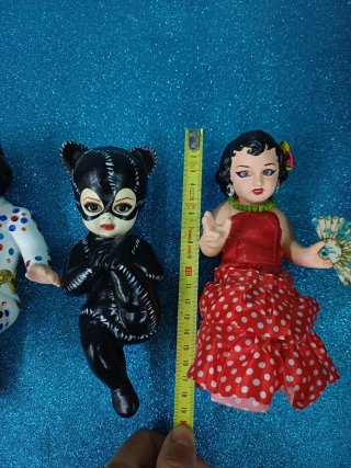 Figura Catwoman estilo vintage