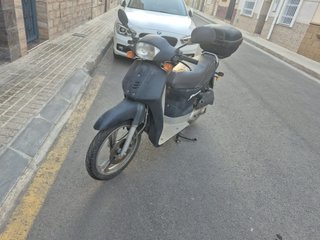 Honda Scooter 49cc Beige/Gris