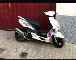 Yamaha Jog RR 2010 Blanca
