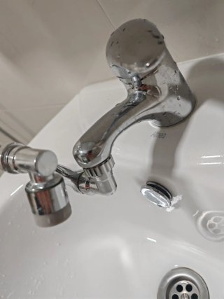 Lavabo de porcelana blanco
