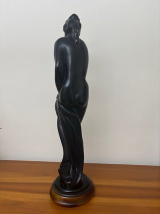 Escultura  negra