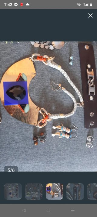 Collezione di collane, bracciali e orecchini