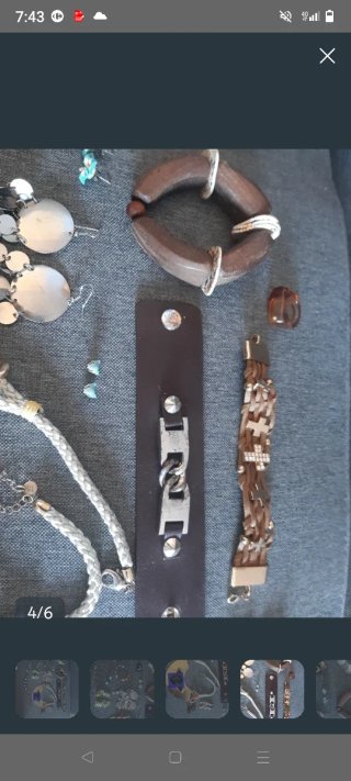Collezione di collane, bracciali e orecchini