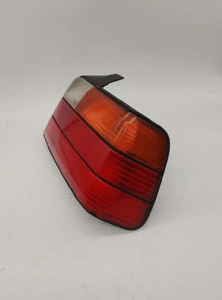Bmw 1387046 piloto trasero derecho serie 3 1797