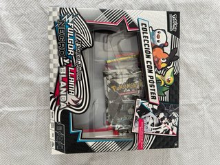 Lote Pokémon: Caja + Póster + 15 Sobres