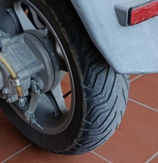 Honda Dylan Azul Scooter