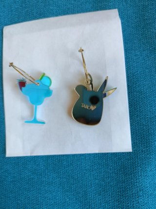 Pendientes "Taro" . Sin usar