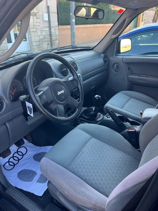 Jeep Cherokee 2005