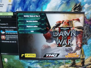 GRATIS - PC DVD Warhammer Dawn of War II