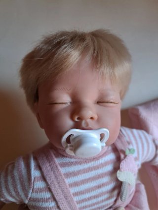 Bambola bebè realistica stile reborn Nines D'Onil