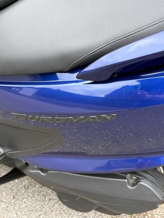 Suzuki Burgman 125 Azul Maxi Scooter