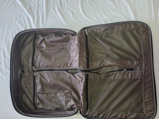 Portatrajes de viaje, Italiano Valigeria Roncato