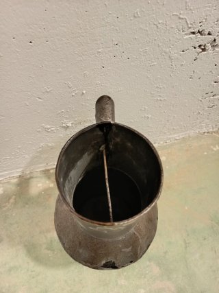 Lote antiguo de medidas para aceite. Hojalata/Zinc