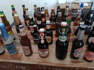 Colección de cervezas variadas