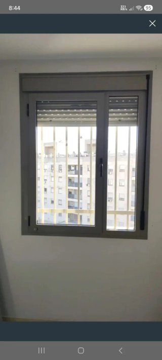 Ventana de aluminio