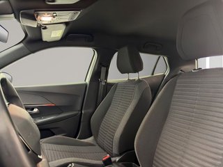 Peugeot 2008 Active Pack BlueHDI 130 S&S EAT8
