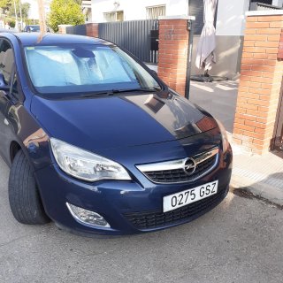 Opel astra 1.6 2010