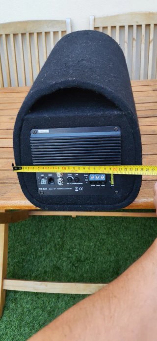 Subwoofer Tubular 8 NS.8at con etapa incorporada