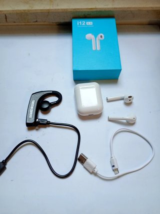 3 Auricolari i12 Bianchi