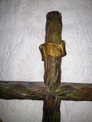 Crucifijo antiguo de madera