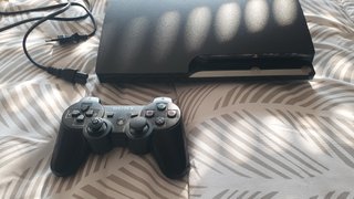 Consola PS3 Slim Negra + Mando