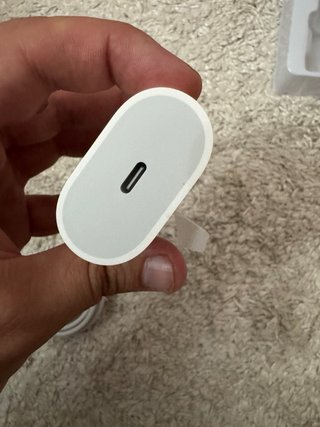 Carregador Apple USB-C 20W iPhone