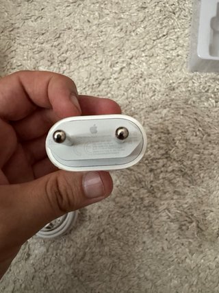 Carregador Apple USB-C 20W iPhone