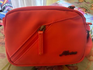 Marsupio arancione con 3 tasche