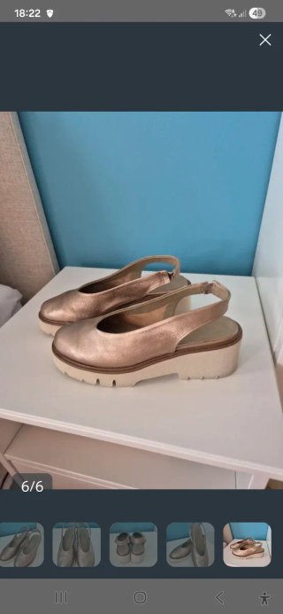 Zapatos dorados Latouche Solo 1 uso. Talla 39