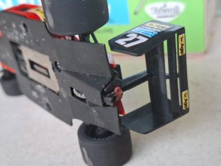 SCALEXTRIC FERRARI 1.87