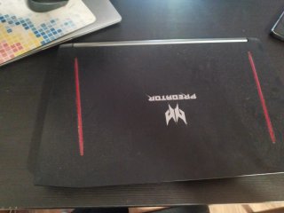 Portátil Acer Predator i7 16GB RAM 750GB SSD