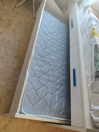 Cama juvenil con 4 cajones y 2 colchones