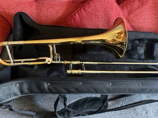 Trombón Bach TB 503 con funda
