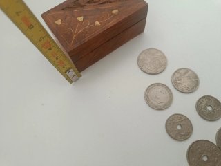 Colección de Monedas Antiguas en preciosa cajita