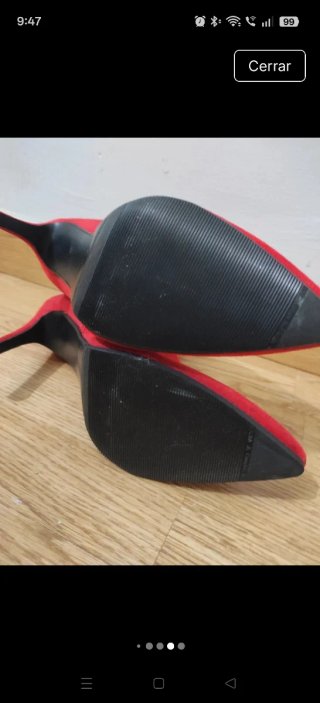 Botines tacón rojos ante